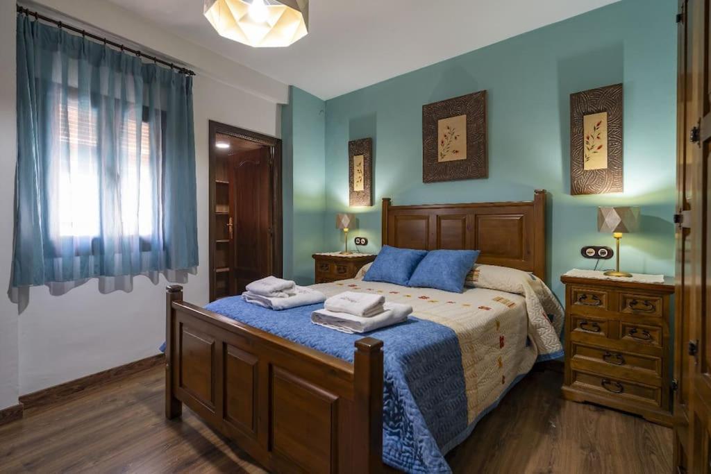 Casa Con Patio Y Terraza En Barrio Historico De La Villa, Junto Al Adarve 普里埃格·德·科尔多巴 外观 照片