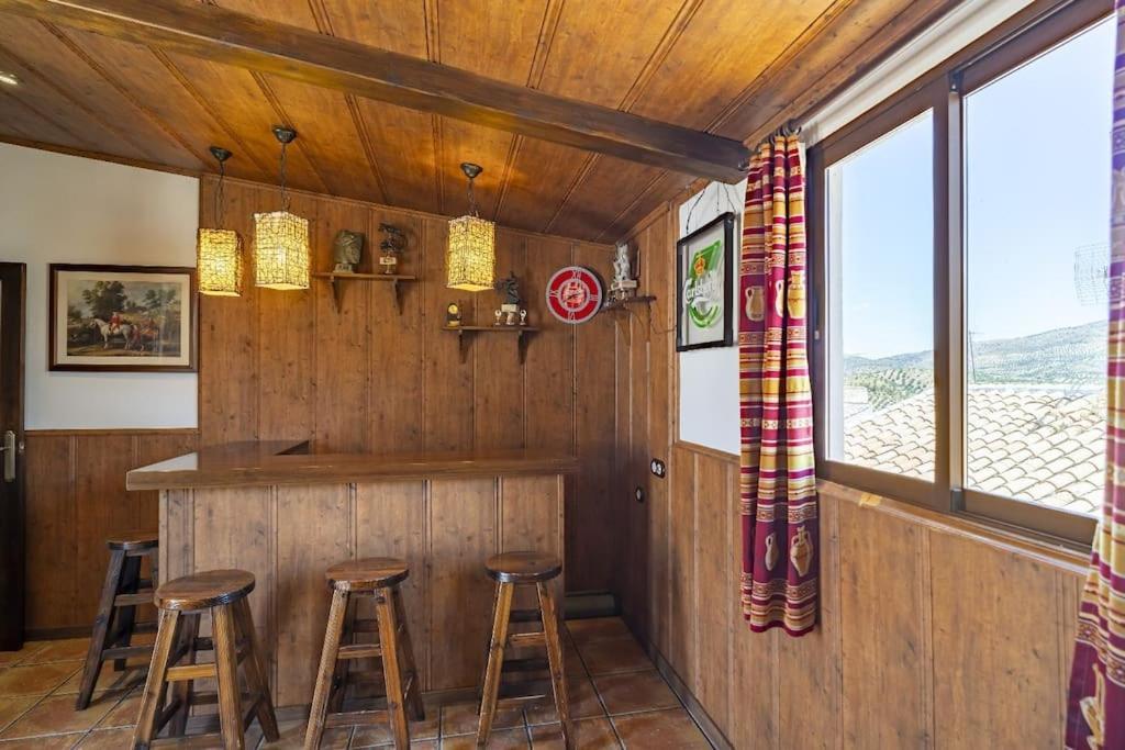 Casa Con Patio Y Terraza En Barrio Historico De La Villa, Junto Al Adarve 普里埃格·德·科尔多巴 外观 照片